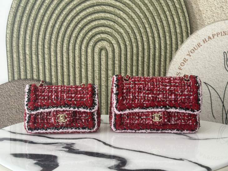 Picture of Chanel Handbags 2 _SKUfw239844571fw